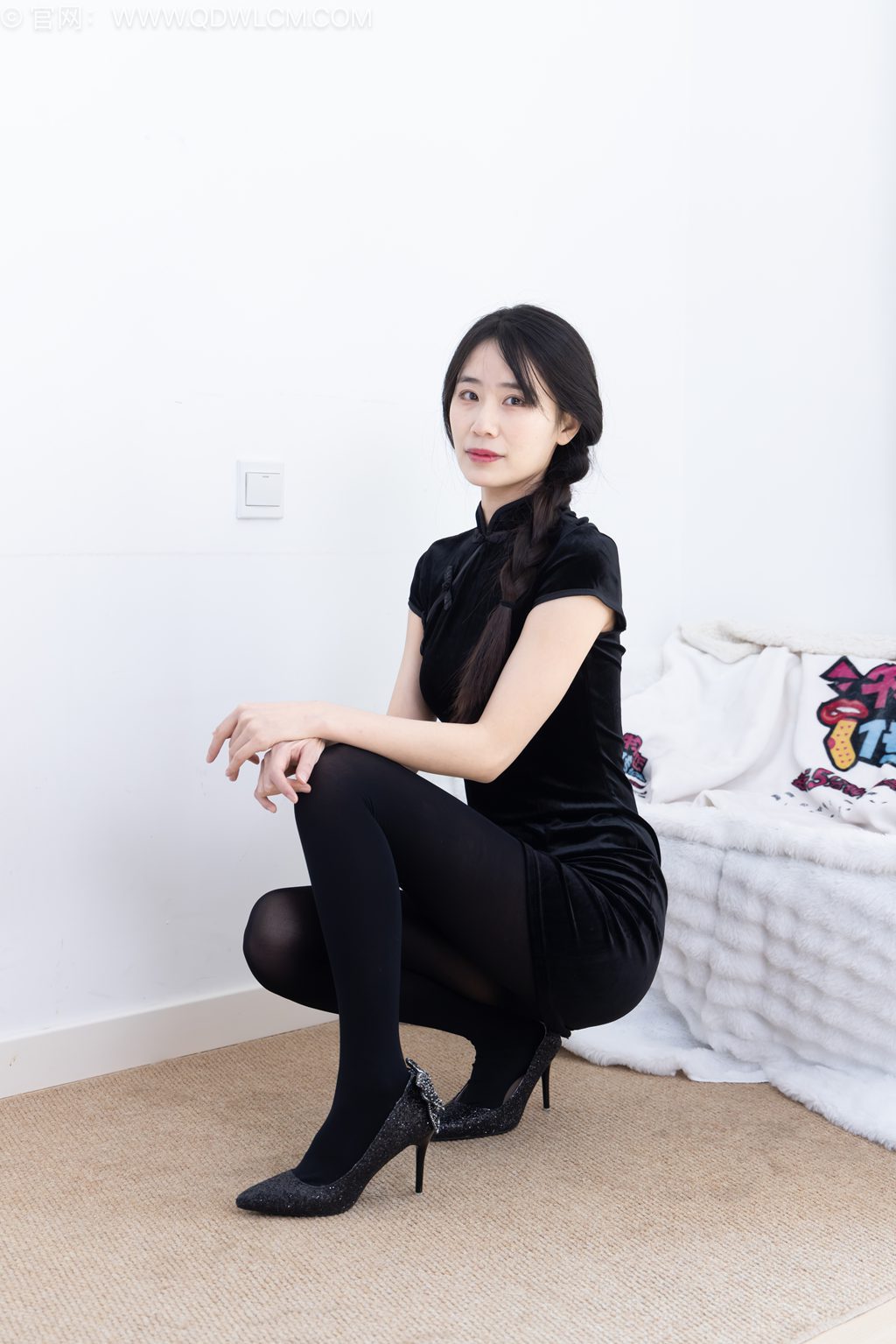 物恋传媒 NO.2743 菜菜-风雨潇潇 [162P/1V/3.17G] 其它写真-第3张