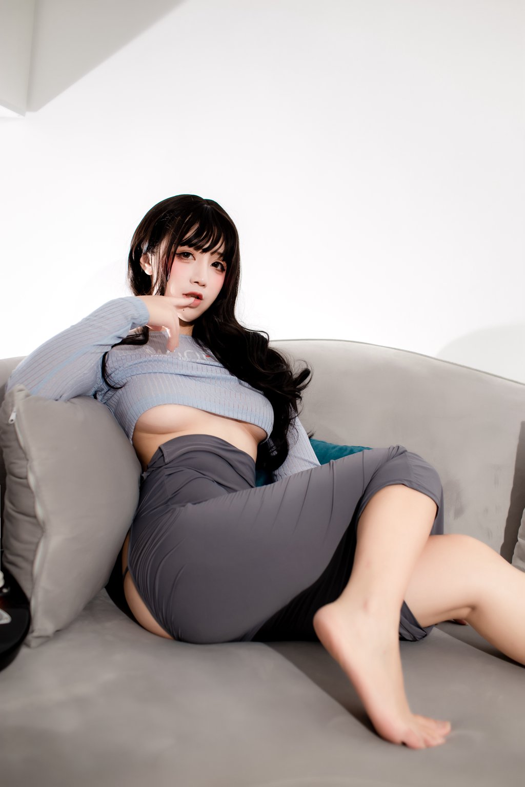 知名动漫博主@九曲Jean 吉他妹妹包臀裙 [92P/305MB] 网红写真-第3张
