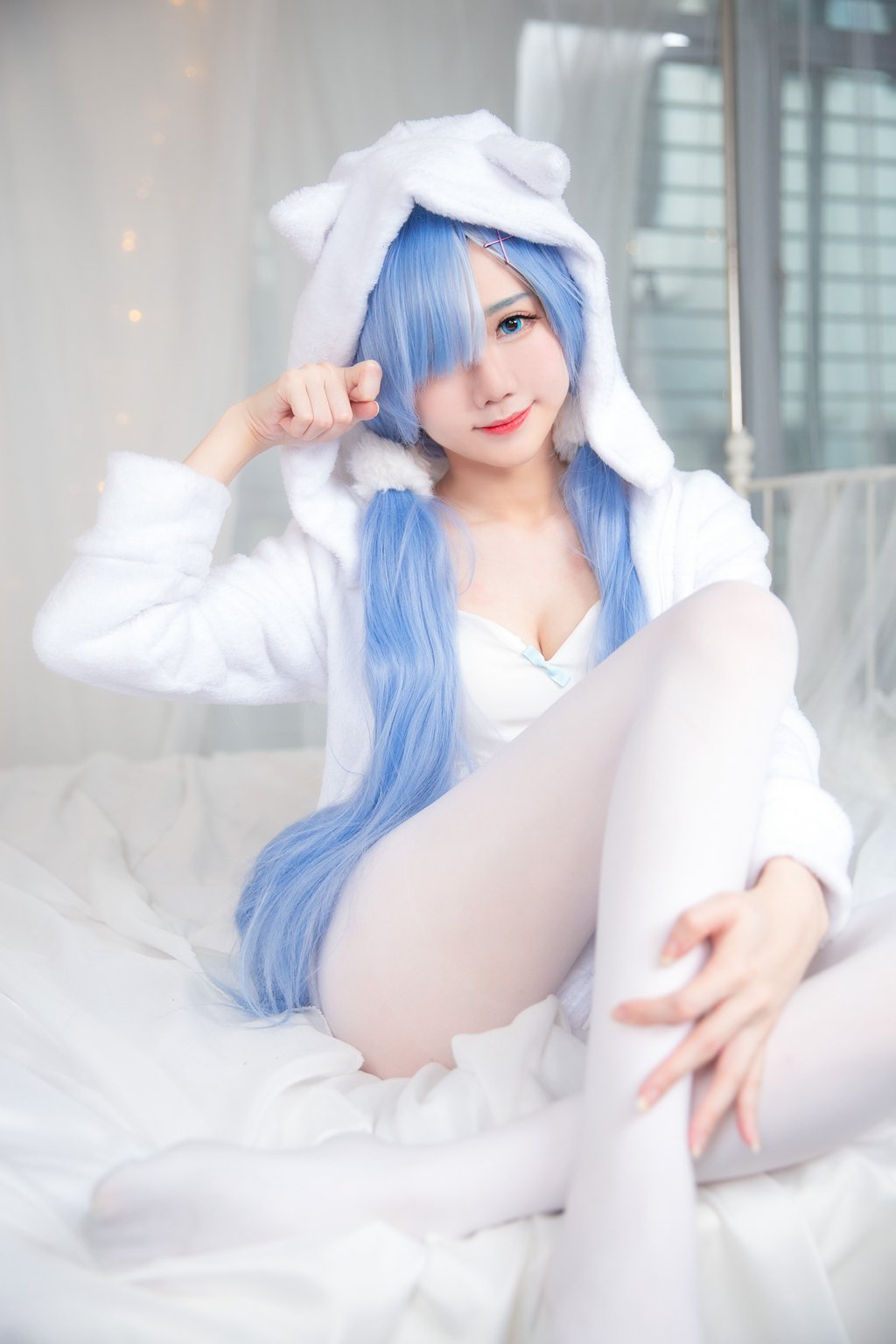 马来西亚妹纸@Sally Dorasnow Rem White Kitty [49P/282MB] 网红写真-第3张