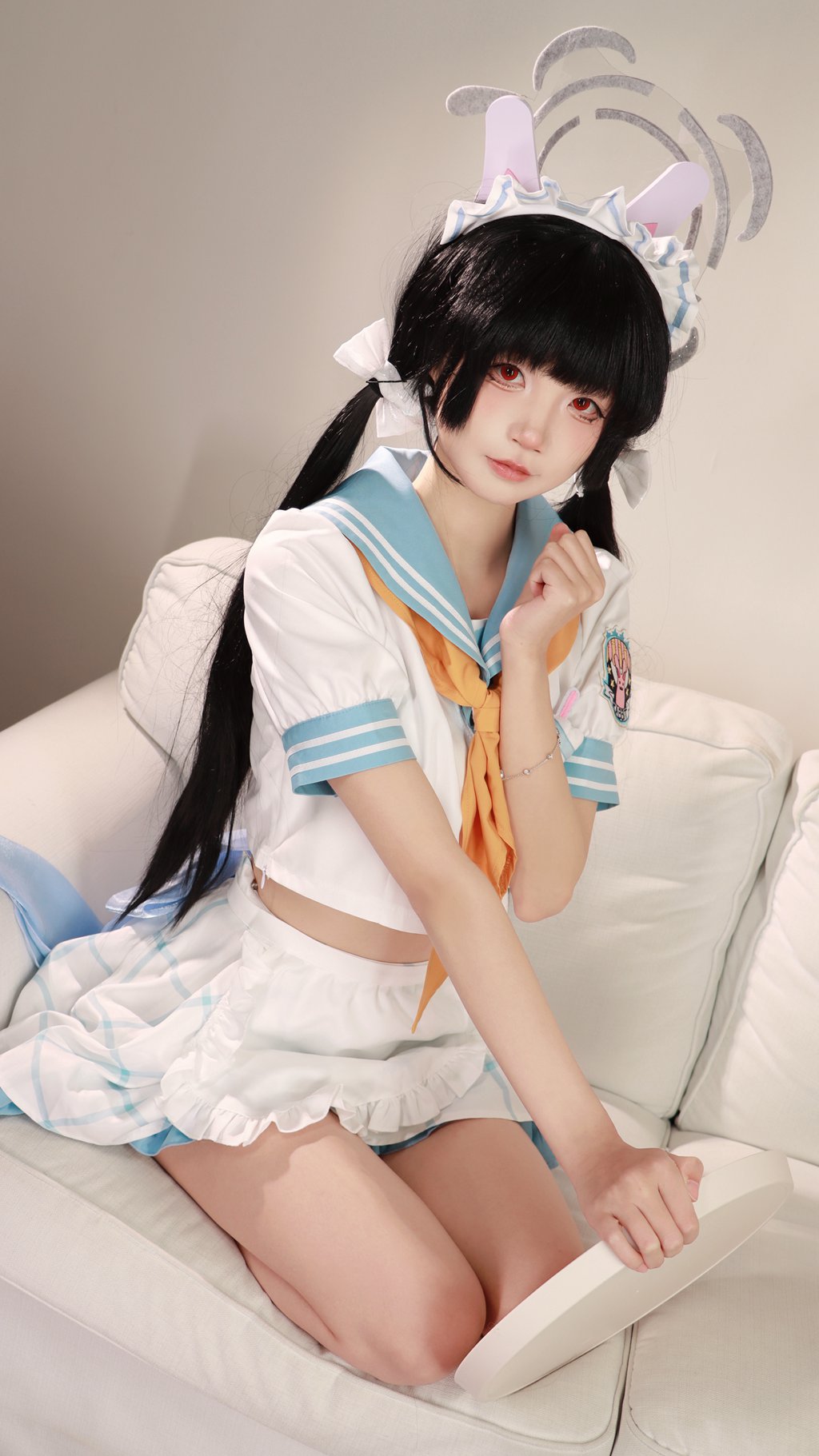 微博红人Coser@五更百鬼 JK女仆 [15P/291MB] 网红写真-第1张