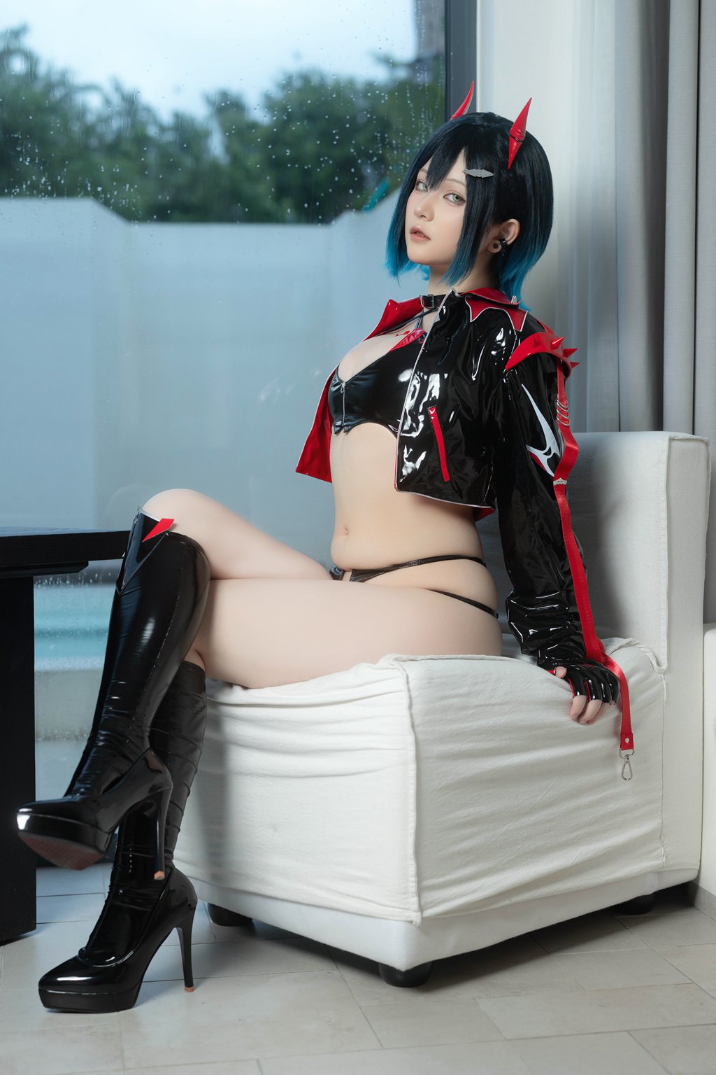 人气Coser@屿鱼 碧蓝航线 胡滕赛车 [41P/198MB] 网红写真-第1张