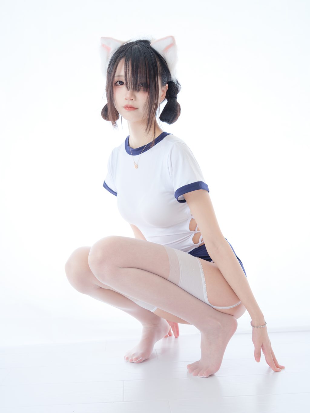 微博红人Coser@五更百鬼 舰长 体操服 猫耳 [25P/78MB] 网红写真-第4张