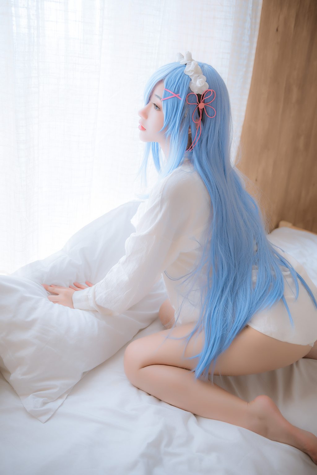颜值博主@羽生三未 蕾姆 [32P/233MB] 网红写真-第2张
