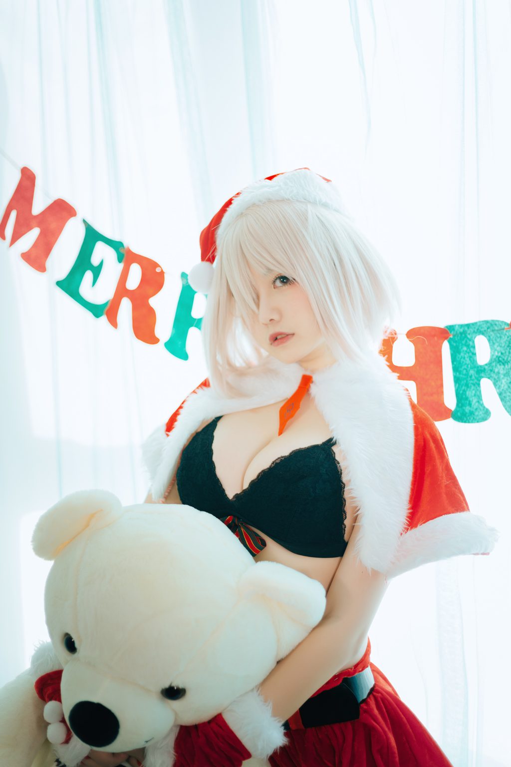 人气Coser@阿半今天很开心 圣诞马修 [40P/127MB] 网红写真-第2张