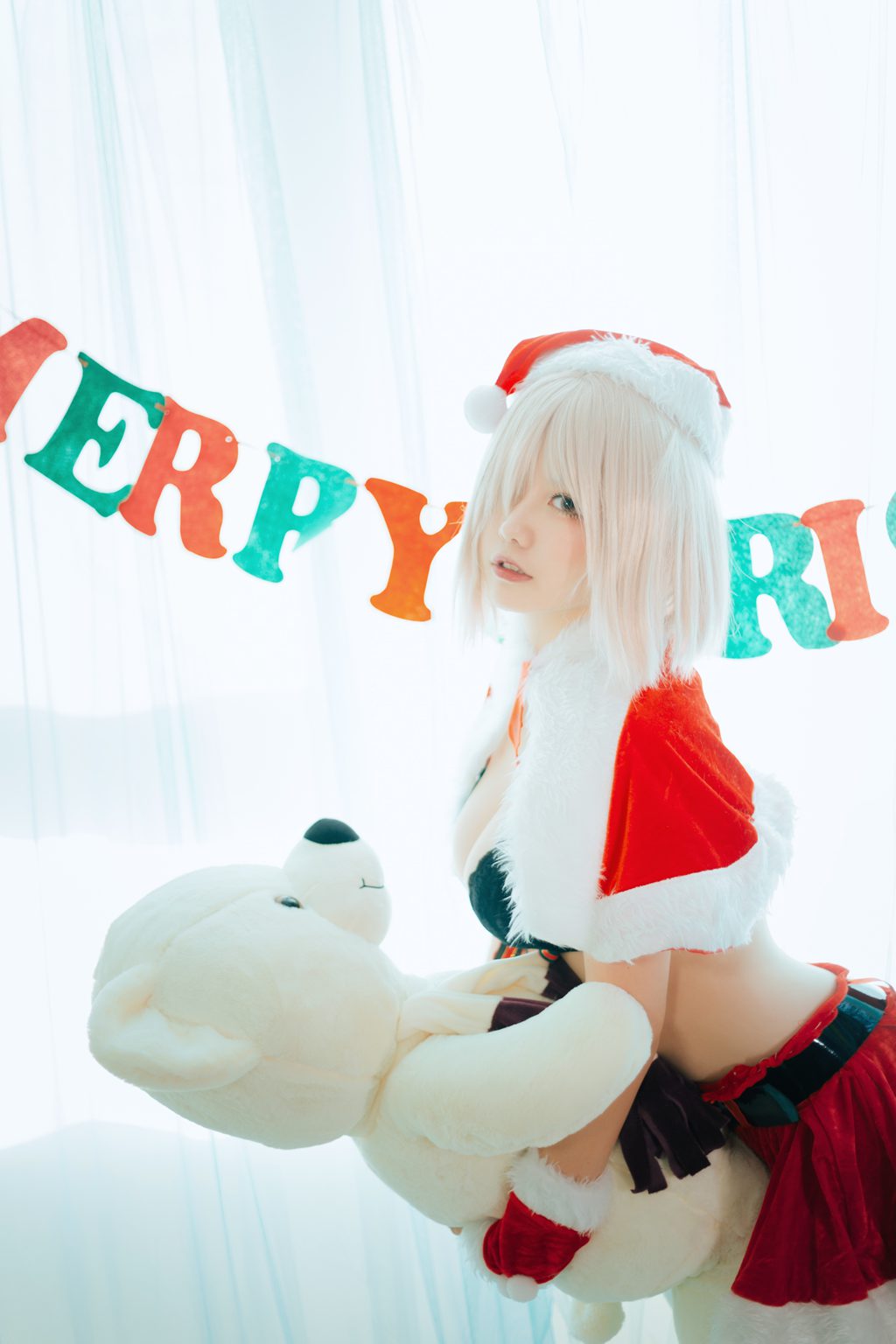 人气Coser@阿半今天很开心 圣诞马修 [40P/127MB] 网红写真-第4张