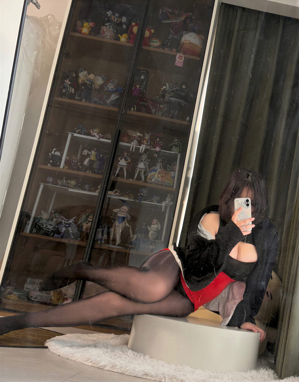 人气Coser@阿半今天很开心 社畜自拍 [76P/3V/450MB] 网红写真-第4张