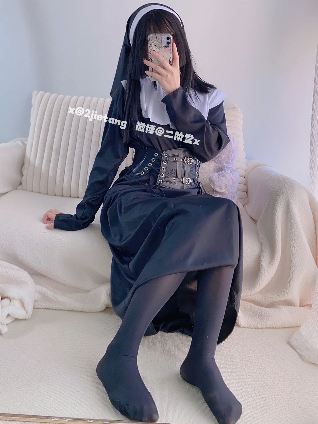 网紅Coser@二阶堂 (宅绘子) 修女[62P-2V-216.3M] 网红写真-第4张