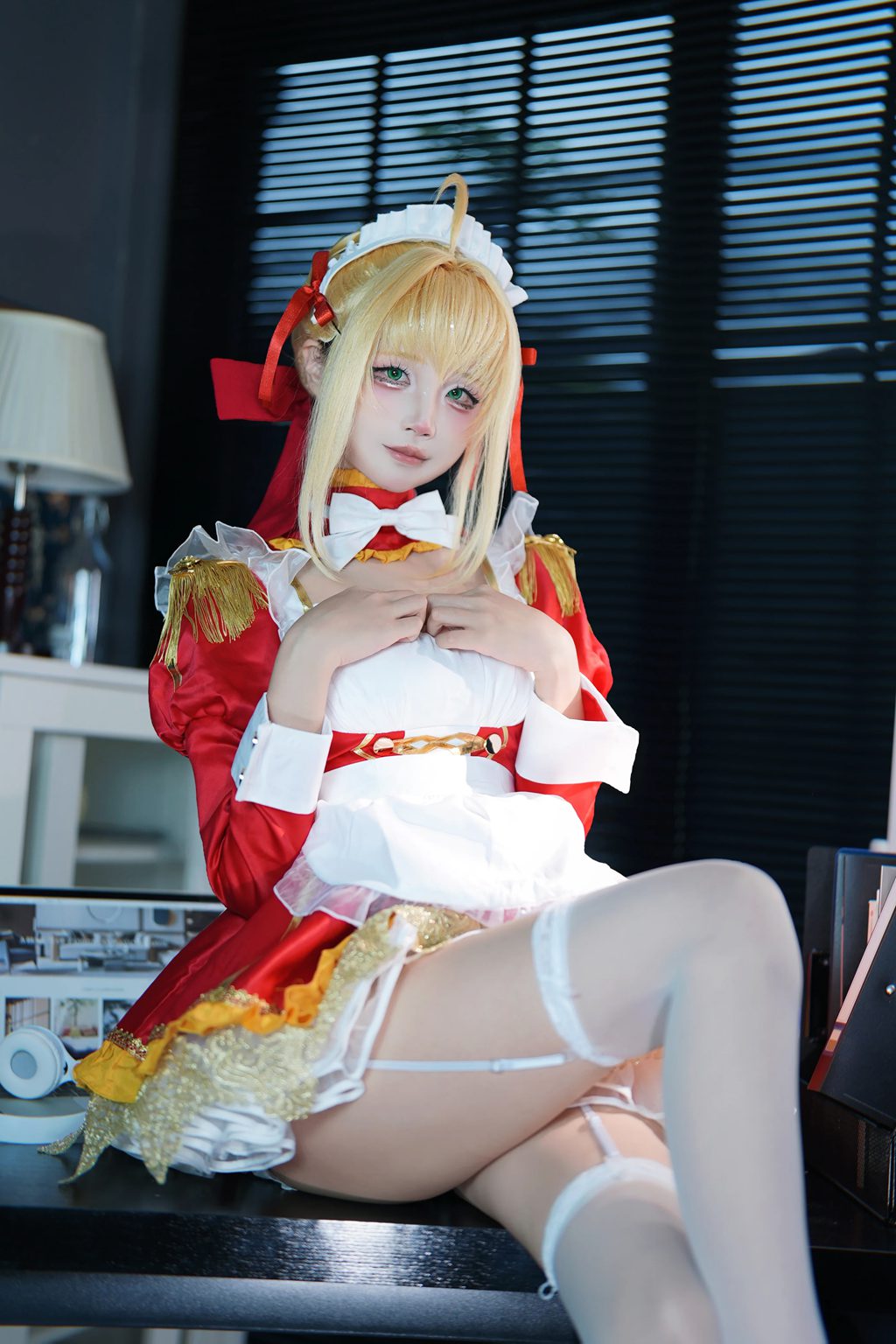 微博红人Coser@五更百鬼 FGO 尼禄女仆 [25P/50MB] 网红写真-第3张