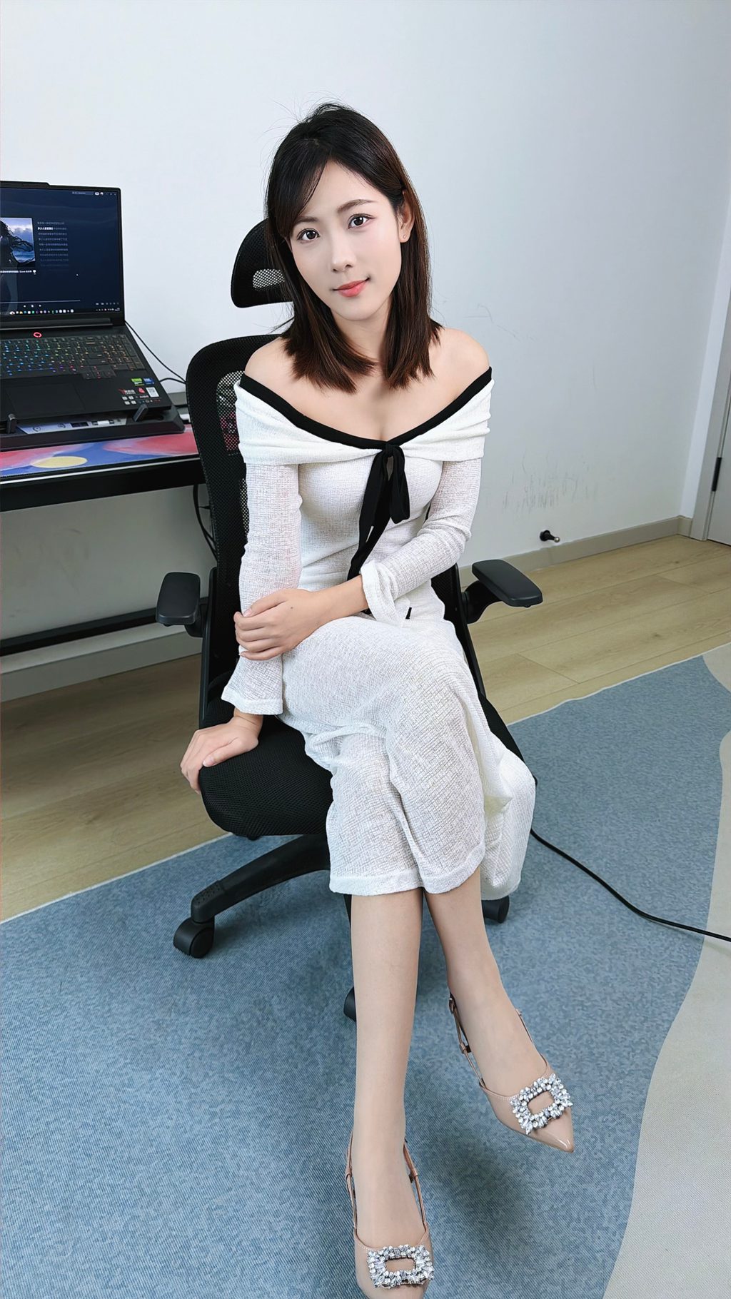 丝韵摄影 NO.3417 阿娇 温柔风白色一字肩长袖蕾丝裙 [150P/1V/2.4GB] 网红写真-第2张