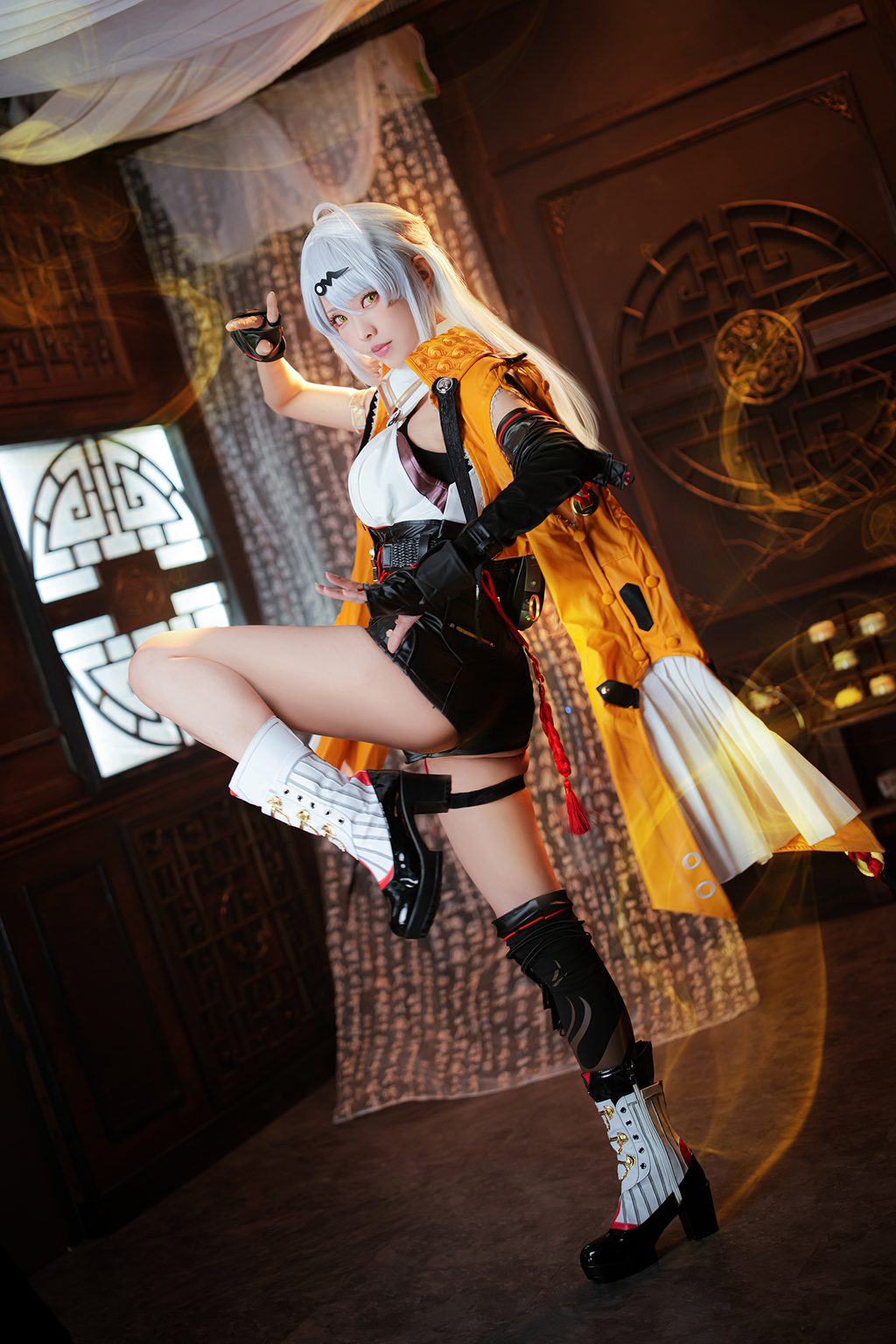 台湾Coser@ ElyEE子 2025年09月订阅 Yixuan儀玄 [20P5V107MB] 网红写真-第2张