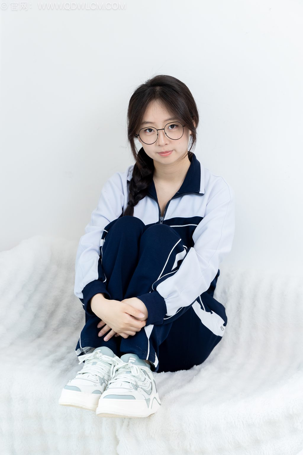 物恋传媒 NO.2791 萌萌-校园时光 [151P/1V/3.92G] 其它写真-第3张