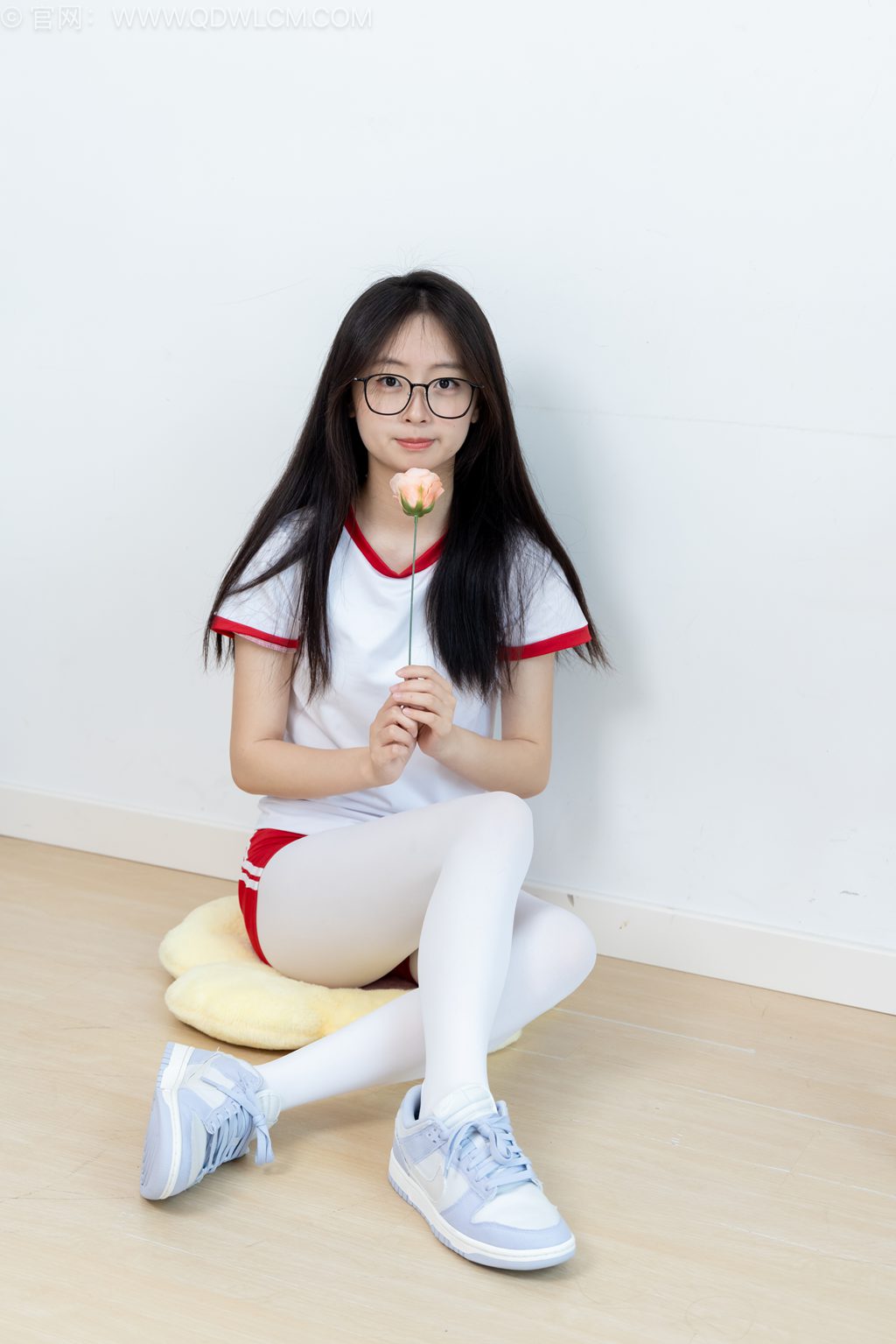 物恋传媒 NO.2780 萌萌-朝暮更迭 [150P/1V/3.91G] 其它写真-第3张