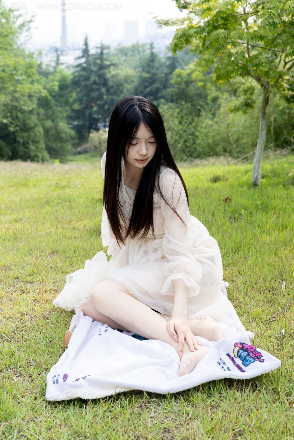 物恋传媒 NO.2794 青提-隐秘花园 [203P/1V/6.32G] 其它写真-第1张